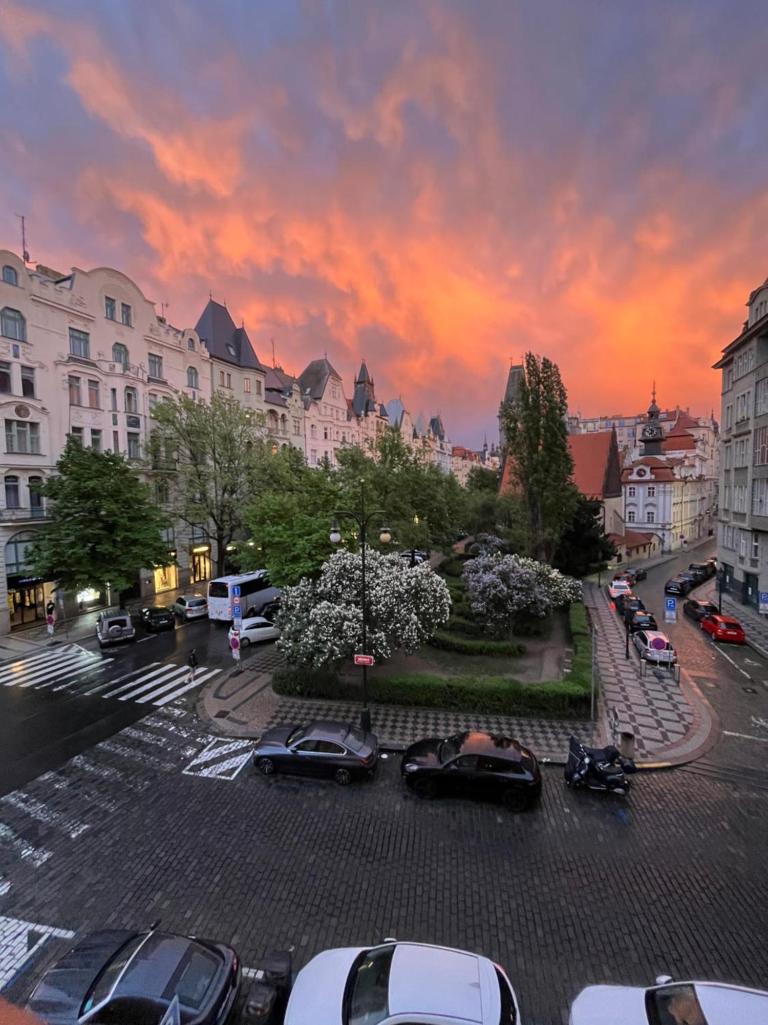 Central Apartments Parizska Praga Zewnętrze zdjęcie